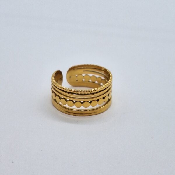 anillo dorado ajustable