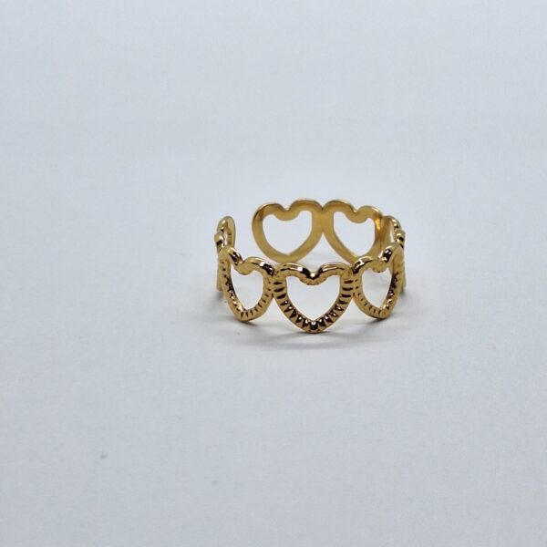 Anillo corazones dorado